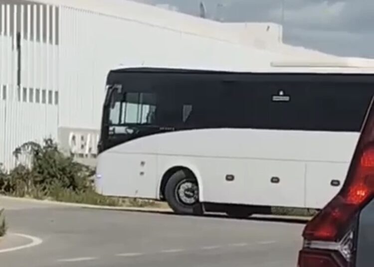 Algeciras reclama al Gobierno información sobre el traslado de ciudadanos argelinos al CIE
