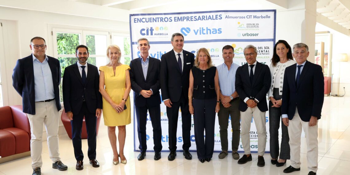 Félix Romero destaca la necesidad de «aunar los esfuerzos de los ayuntamientos» desde el almuerzo del CIT Marbella