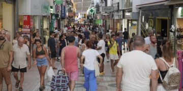 Torremolinos cierra agosto con la mejor cifra de empleo desde 2007 con una reducción del 12,1% del paro
