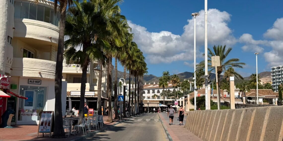 El Puerto Deportivo da un nuevo paso para la reurbanización de calle La Fragata con la aprobación de los pliegos para redactar el proyecto