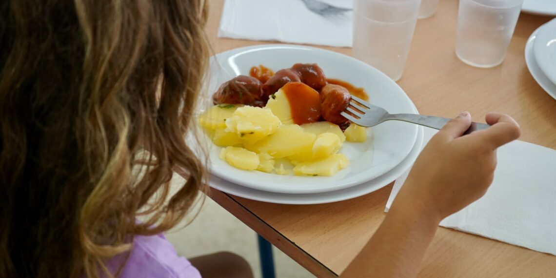 Abierto el plazo para solicitar las ayudas al comedor escolar, con una partida de 40.000 euros