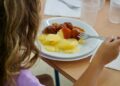 Abierto el plazo para solicitar las ayudas al comedor escolar, con una partida de 40.000 euros