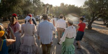La romería de Torremolinos reúne a más de 200.000 personas