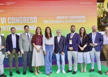 Torremolinos se une a la red ‘Orgullo Andaluz’ para hacer de Andalucía «una tierra orgullosa de su diversidad»