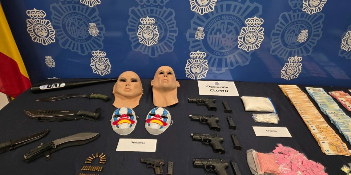 Tres detenidos en Marbella, dos de ellos menores, por tráfico de drogas sintéticas y tener armas