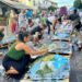 Cuando el arte invade lo cotidiano: Benahavís vuelve a llenar de color sus alcantarillas este septiembre