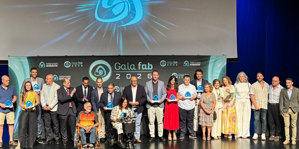 La Diputación de Málaga acoge la 21ª gala anual del baloncesto malagueño organizada por la Federación Andaluza