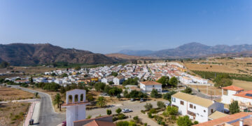 La Guardia Civil detiene a una mujer acusada del asesinato de un hombre de un disparo en Pizarra