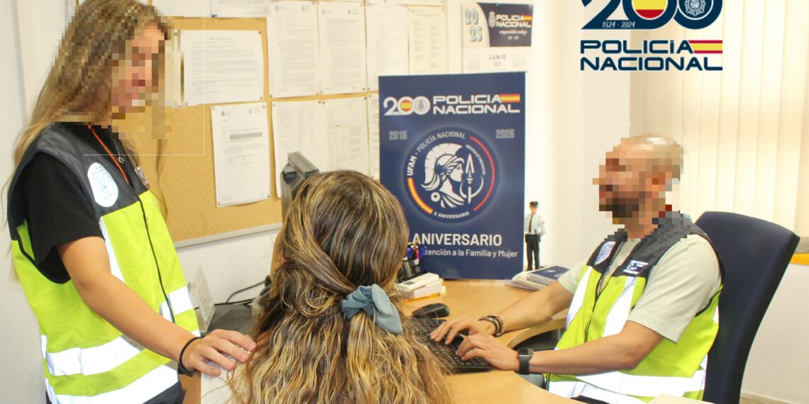 La Policía Nacional detecta en Málaga una adopción ilegal de un bebé entre dos parejas