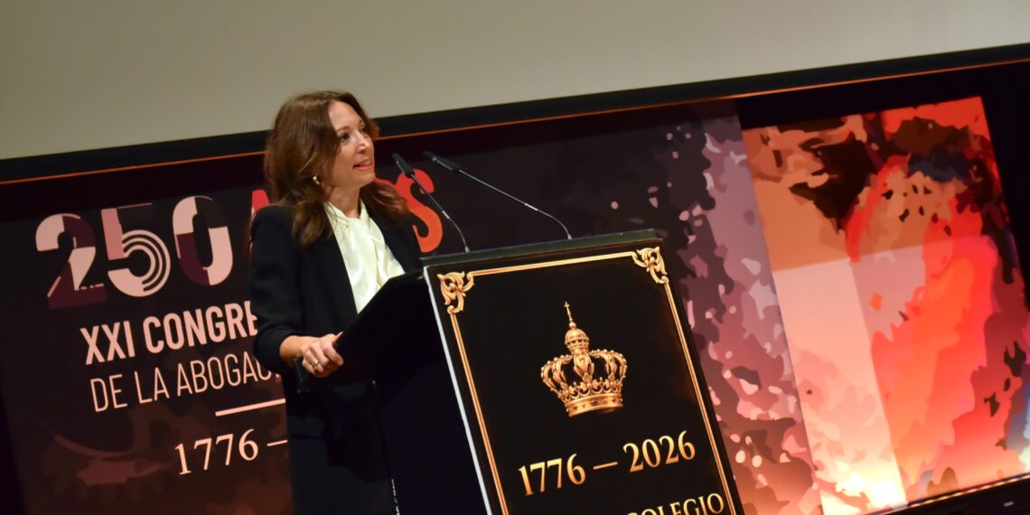 Navarro destaca la contribución de los abogados al fortalecimiento de las instituciones judiciales