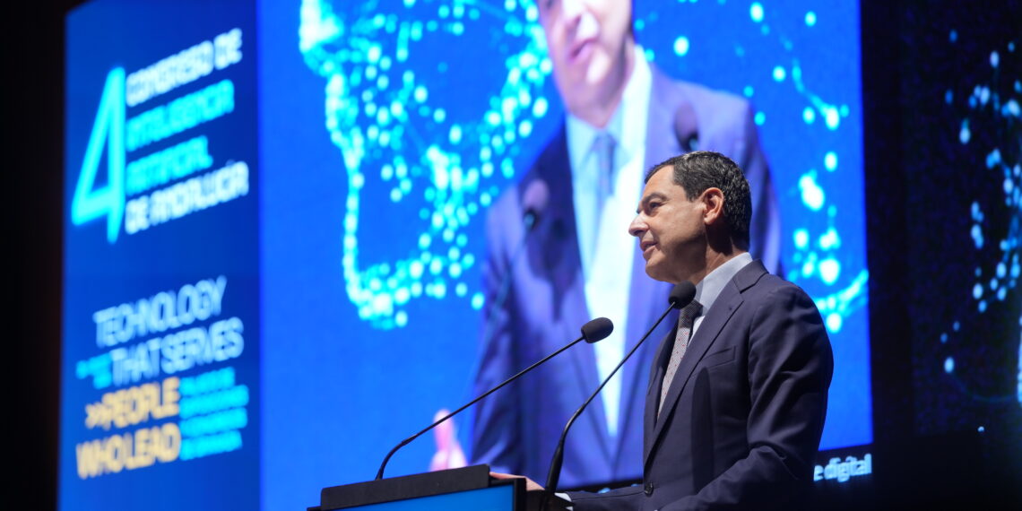 Revolución para todos: Moreno garantiza que la IA llegará en Andalucía a jóvenes y mayores
