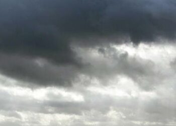 La Costa del Sol encara el fin de semana con calor, nubes y posibilidad de lluvia