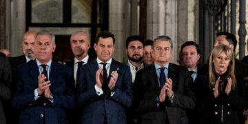 Moreno exige al Gobierno revisión inmediata del AVE Madrid-Andalucía: «Queremos viajar con normalidad»