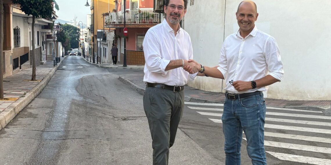 Mijas y Fuengirola acuerdan mejorar la señalización horizontal de las calles compartidas entre municipios
