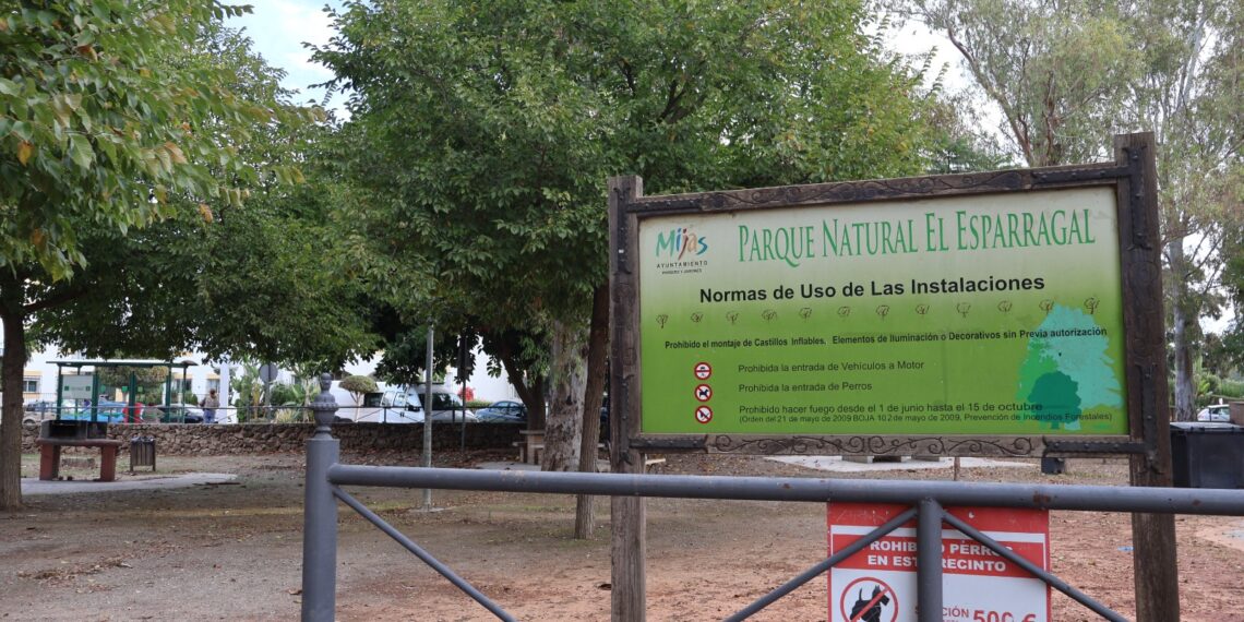 Mijas pide extremar la precaución al utilizar las barbacoas del parque El Esparragal