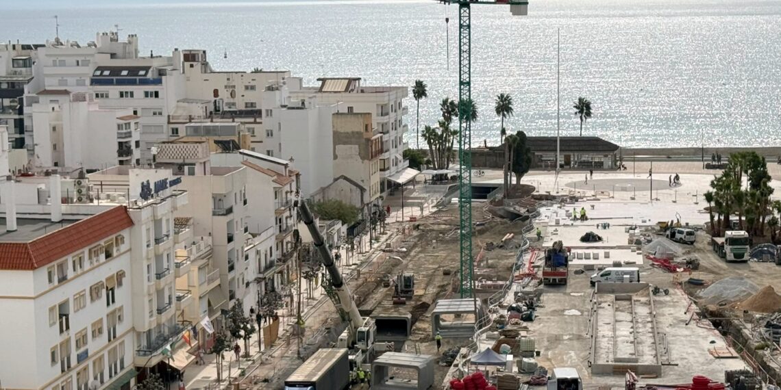 El Ayuntamiento de Estepona ejecuta un tanque de tormentas para evitar inundaciones en la ciudad