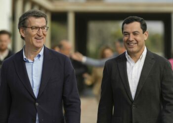 Moreno carga contra Sánchez por la vivienda: «Para construir muros son especialistas, pero para poner ladrillos de verdad no han sido capaces»