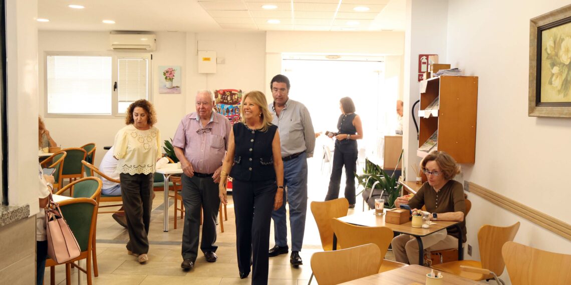El Ayuntamiento mejora y amplía los espacios del Centro de Participación Activa de Las Chapas
