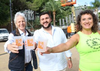 El Festival Marbepop, que conmemora mañana su 40 aniversario, destinará los fondos recaudados con sus ecovasos solidarios a la Asociación Triple A