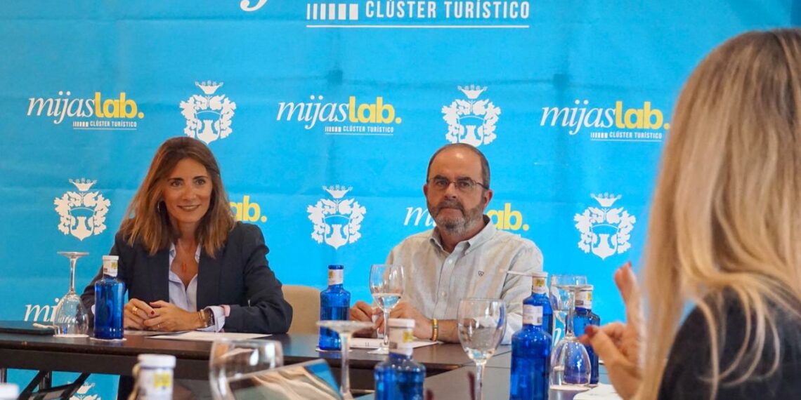 El Mijas Lab celebra los resultados de una muy satisfactoria temporada alta turística y analiza la política promocional para 2027