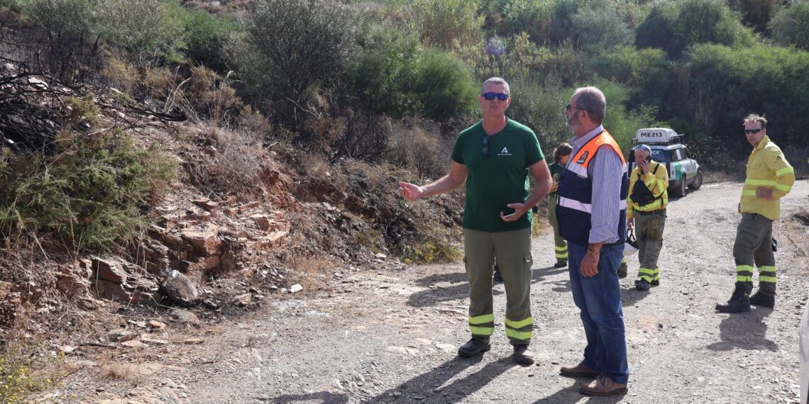 INFOCA y Bomberos Mijas colaboran en una nueva quema preventiva en El Chaparral