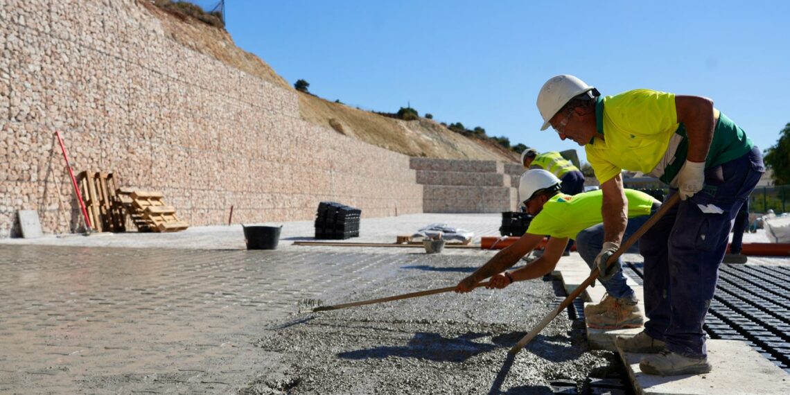 La primera fase de la ‘Montaña del Deporte’ de Fuengirola encara su recta final