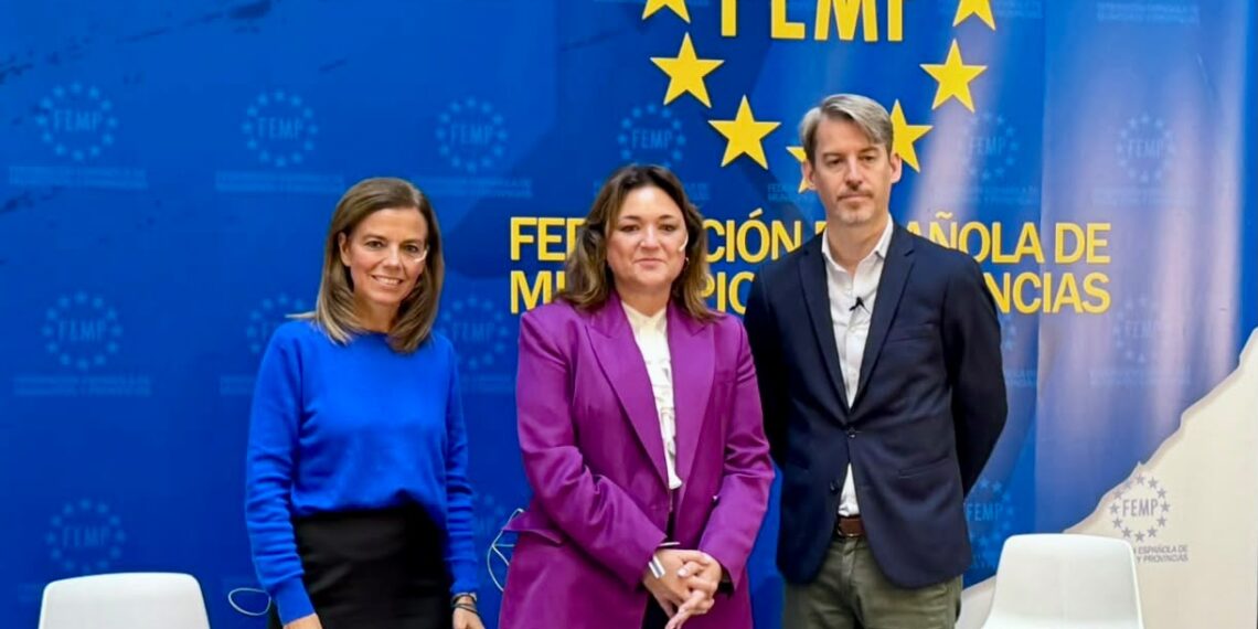 Del Cid apuesta por reforzar la presencia de Torremolinos en las recomendaciones turísticas de la inteligencia artificial