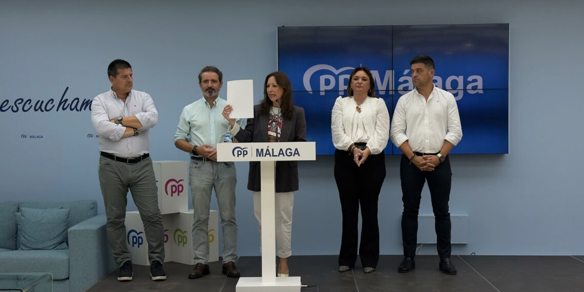 El PP pide esperanza e ilusión a los malagueños para apostar por un Gobierno que “mire a Málaga de frente y no le dé permanentemente la espalda”