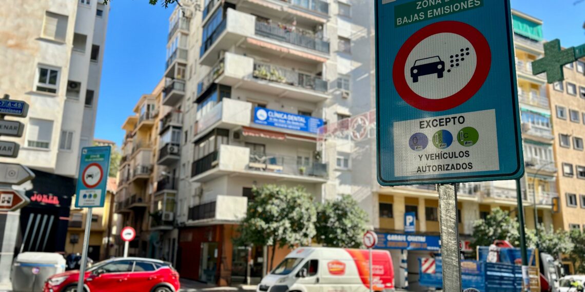 El alcalde de Málaga, sobre la Zona de Bajas Emisiones: «No tenemos ningún afán recaudatorio»