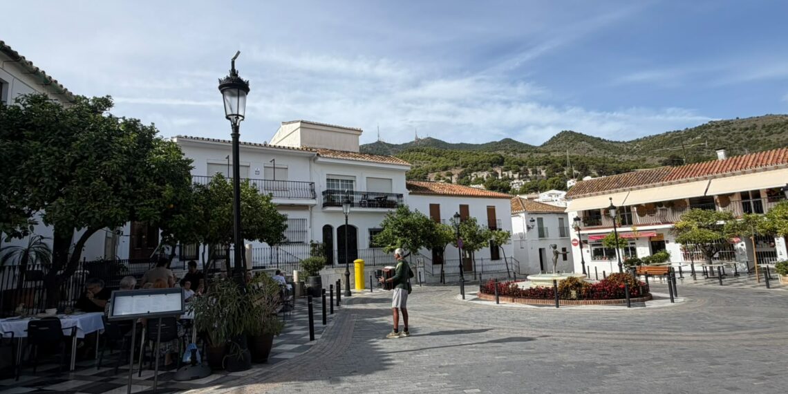 El Ayuntamiento efectúa el pago de las ayudas a los comercios afectados por las obras de Plaza de España y calle Santo Domingo