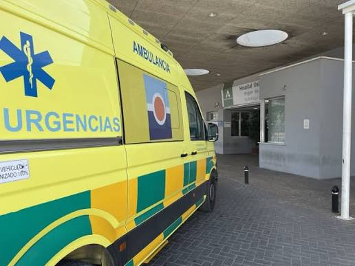 Fallece una persona en una colisión entre dos vehículos en Alhaurín el Grande, con otros cuatro heridos