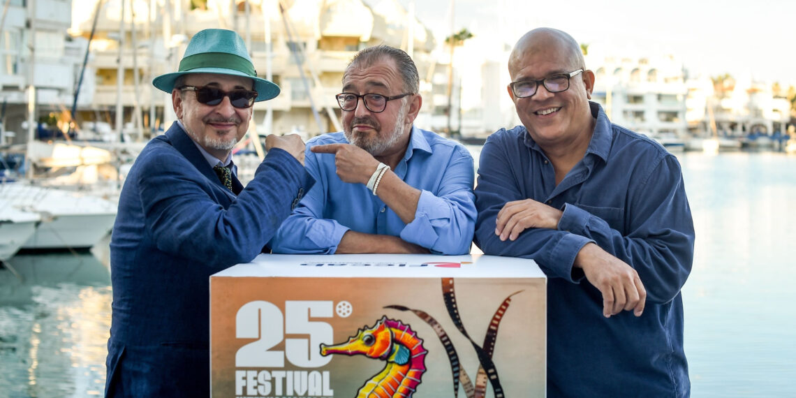 El Festival de Benalmádena rinde homenaje al músico cubano Pablo Milanés y al gestor cultural malagueño Juan Maldonado